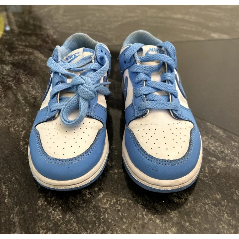Nike product pair